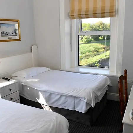 Railway House 3*