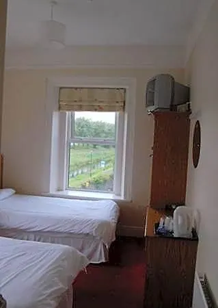 Railway House فندق مبيت وإفطار مولينجار