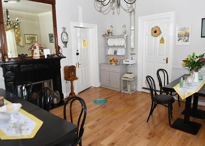 Bed & Breakfast Railway House 3*